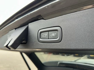 Volvo V60 Volvo V60 2.0 T6 PHEV AWD Plus Dark|PANO|TREK|H&K|PILOT|CARPLAY - afbeelding nr 29