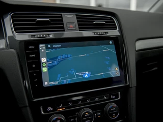 Volkswagen e-Golf Volkswagen e-Golf 136pk | Navi Discover Pro | Warmtepomp | LED koplampen | Apple Carplay & Android Auto | Stoelverwarming - afbeelding nr 18