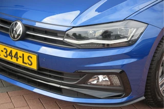 Volkswagen Polo Volkswagen Polo 1.0 TSI 95pk 2x R-Line , Virtual cockpit, Panorama schuifdak , Led , Navi , Carplay . LMV PDC etc. . - afbeelding nr 54