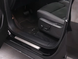 Volvo C40 Volvo C40 C40 Extended Range Ultra 82 kWh | Microtech Connect | 20