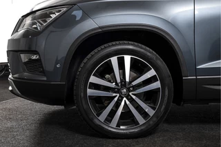 SEAT Ateca SEAT Ateca 1.0 EcoTSI 115 PK Style Business Intense (Orig. NL) | Adapt.Cruise | Camera | PDC | NAV + App.Connect | Auto.Airco | LED | LM 18