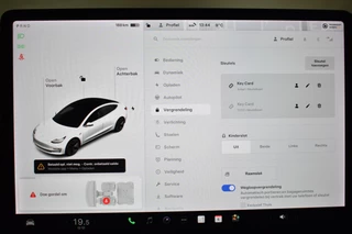 Tesla Model 3 TREKHAAK/LEDER/AUTOPILOT - afbeelding nr 27