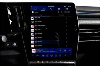Renault Austral | Dig. Cockpit | Adapt. Cruise | Winterpakket | Elek. Klep | Elek. Stoel | Camera | PDC | NAV+App. Connect | Auto. Airco | LM 19