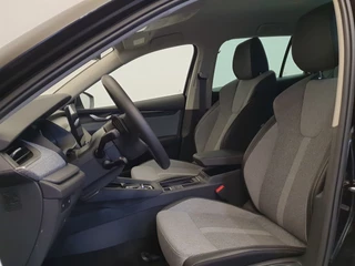 Škoda Octavia Škoda Octavia Combi 1.5 TSI MHEV 115pk DSG/AUT Business Edition Camera, Winterpakket, Keyless - afbeelding nr 24