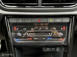 Volkswagen T-Roc Volkswagen T-Roc 1.5 TSI 3x R-line Panodak Virtual Navi Carplay ACC Camera - afbeelding nr 26