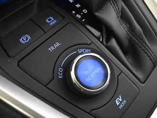 Toyota RAV4 Toyota RAV4 2.5 Hybrid AWD Bi-Tone Panoramadak | PDC V+A | Stoelverwarming | - afbeelding nr 37