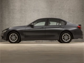 BMW 3 Serie Automaat (NAVIGATIE, DEALER ONDERHOUDEN, CLIMATE, LEDEREN SPORTSTOELEN, PARKEERSENSOREN, CRUISE, NIEUWE APK, NIEUWSTAAT) - afbeelding nr 2