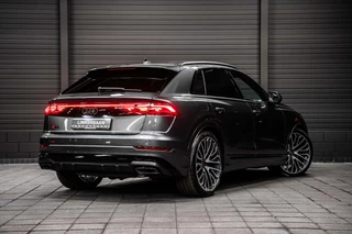 Audi Q8 Audi Q8 60 TFSI e Competition | Nieuw | Facelift | Alle opties | Vierwielbesturing | Pano | B&O | Massage | Trekhaak | 23 inch | - afbeelding nr 3