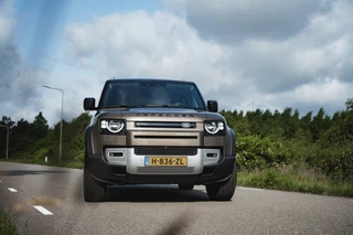 Land Rover Defender Land Rover Defender SE - afbeelding nr 25