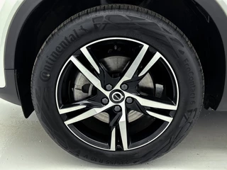 Volvo XC40 Volvo XC40 2.0 B4 Plus Dark - afbeelding nr 15