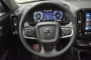 Volvo XC40 Volvo XC40 T3 163pk Aut. Momentum | Climate Pro | Park Assist | Navigation - afbeelding nr 19
