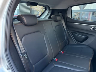 Dacia Spring Dacia Spring Comfort Plus 27 kWh | Eerste Eigenaar | Navigatie | Cruise Control | Lederen Bekleding | Airconditioning | NAP - afbeelding nr 35