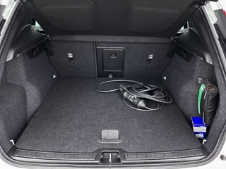 Volvo XC40 Volvo XC40 1.5 T4 Recharge R-Design | Panoramadak | - afbeelding nr 13