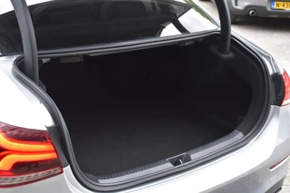 Mercedes-Benz A-Klasse Mercedes-Benz A-klasse 250 4MATIC AMG Pano 360 Lane ACC BM Ambiance - afbeelding nr 13