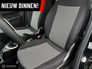 Renault Twingo Renault Twingo 1.0 SCe Collection S&S Airco Bluetooth Zuinig - afbeelding nr 18