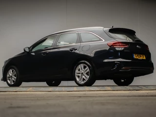 Kia Ceed Sportswagon Kia Ceed Sportswagon 1.4 T-GDi DynamicLine Sport (APPLECARPLAY,NAVI,CAMERA,PDC,CLIMATE,CRUISE,LED,SPORTSTOELEN,LM VELGEN) - afbeelding nr 4