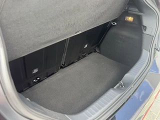 Toyota Aygo Navigatie, Voorstoelen verwarmd, camera , All-in Rijklaarprijs - afbeelding nr 10