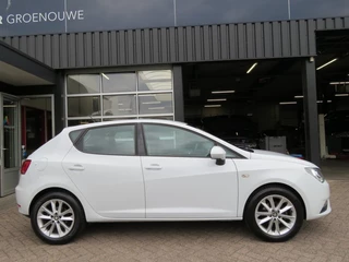 SEAT Ibiza SEAT Ibiza 1.0 TSI ECOTSI STYLE CON / Navi / Cruise / Sportvelgen - afbeelding nr 33