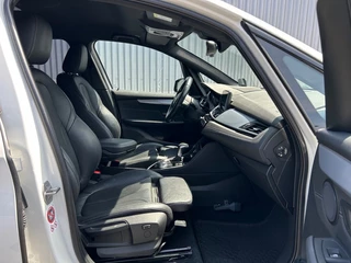 BMW 2 Serie BMW 2 Serie Active Tourer 225xe M Sport Shadow Leder Navi+ HUD Cruise E.klep NL-auto - afbeelding nr 3