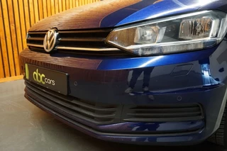 Volkswagen Touran Volkswagen Touran 1.2 TSI HIGHLINE / 7 PERSOONS - afbeelding nr 2