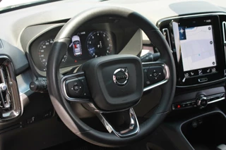 Volvo XC40 Volvo XC40 T2 Essential | Parkeercamera | Stoelverwarming | Leder | Pilot Assist | BLIS | Keyless - afbeelding nr 31
