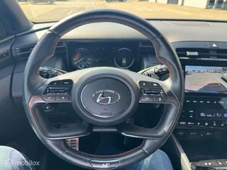 Hyundai Tucson Hyundai Tucson 1.6 T PHEV 265pk  N Line 4WD  65km Electr rijden  hierna Hybride , N-Line Luxe uitvoering ,  360o camera ,  Dodehoek detectie , Electr achterklep  03-2027 Fab Garantie - afbeelding nr 27