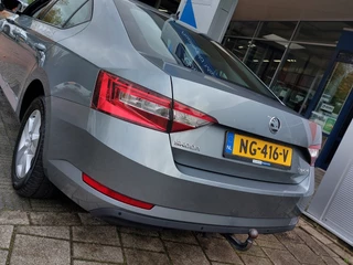 Škoda Superb 1.4 TSI 126pk Active Business | Origineel NL | Navi + Apple Carplay + Android Auto | Clima | Cruise | Pdc | Bluetooth Carkit+Streaming | Licht+Regensensor | Mistlampen | 16''lm | Trekhaak - afbeelding nr 38