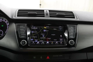 Škoda Fabia Skoda Fabia Combi 1.0 TSI Business Edition | Navigatie | Climate control | - afbeelding nr 27