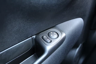 Fiat 500 | Panoramadak | Special Edition | Navigatie | Cruise Control - afbeelding nr 23
