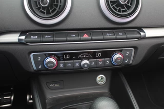 Audi A3 Audi A3 Cabriolet 35 TFSI CoD Advance Sport / Trekhaak / Virtual Cockpit / Windscherm / B&O / Leder&Alcantara / 18'' / Keyless / Nekverwarming / Navigatie / Hill Hold / Cruise Control - afbeelding nr 26