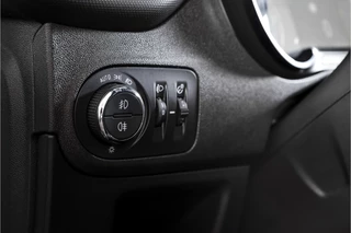 Opel Crossland X Opel Crossland X 1.2 83 PK Edition | Cruise | Stoel-+Stuurverw. | Afn.Trekhaak | PDC | App.Connect | Auto.Airco | LM 16