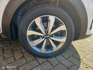 Kia Stonic Kia Stonic 1.0 T-GDi MHEV DynamicPlusLine - afbeelding nr 7