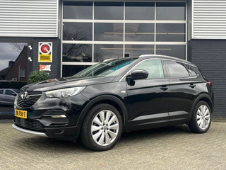 Opel Grandland X 1.2 Turbo Executive, Airco, CarPlay, Cruise, Lane Assist, Trekhaak, PDC, NAP