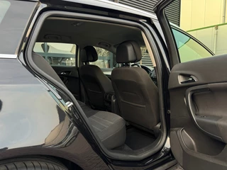 Opel Insignia Opel Insignia Sports Tourer 1.6 T Edition | Trekhaak| Navigatie | Cruise Control | Climate Control | Elektrische Achterklep - afbeelding nr 35