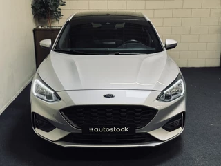 Ford Focus Ford Focus 1.0 EcoBoost ST Line | Panorama | Trekhaak | 1e Eig. - afbeelding nr 27