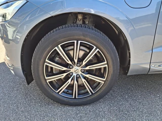 Volvo XC60 Volvo XC60 2.0 T8 Twin Engine AWD Inscription | Panoramisch schuif-/kanteldak | Camera | Leder | Zeer compleet! - afbeelding nr 4