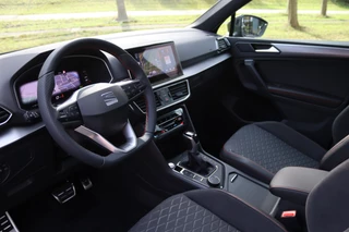 SEAT Tarraco SEAT Tarraco 1.4 TSI e-Hybrid PHEV FR Pano/DCC/ACC/360Camera/Keyless/Elek. stoel/Elek. klep/Dode-hoek - afbeelding nr 10