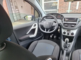 Peugeot 208 Peugeot 208 1.0 VTi LIKE 5Drs /Airco/Cruise/Garantie - afbeelding nr 12