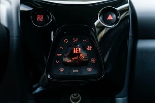 Peugeot 108 Peugeot 108 1.0 e-VTi GT-Line Carplay Keyless Clima - afbeelding nr 27