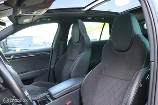 Škoda Superb Skoda Superb Combi 2.0 TSI 4x4 Sportline / Pano / Canton - afbeelding nr 8