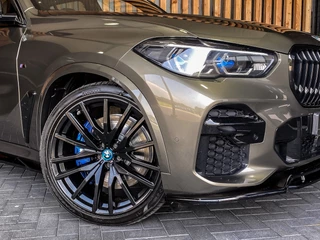 BMW X5 BMW X5 xDrive45e 394PK Automaat High Executive M-Sport | SKYLOUNGE | MASSAGE | VENTILATIE | 360 | RIJASSISTENTIE PAKKET | - afbeelding nr 35