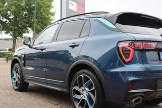Lynk & Co 01 Lynk & Co 01 01 1.5 261pk Hybrid PHEV 7DCTH | Orig.NL | Trekhaak | PanoramaDak | 360Camera | AppleCarplay | - afbeelding nr 16
