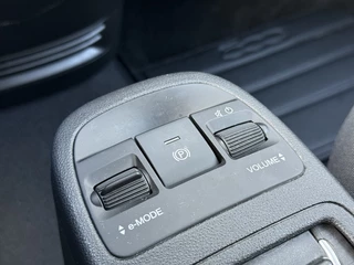 Fiat 500e Fiat 500e Icon 42 kWh | Navi | Carplay | Comfort | BTW | 17