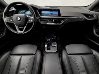 BMW 1 Serie Automaat (APPLE CARPLAY, GROOT NAVI, STUUR/STOELVERWARMING, LEDEREN SPORTSTOELEN, HARMAN/KARDON, CAMERA, GETINT GLAS, ADAPTIVE CRUISE, ELEK ACHTERKLEP, NIEUWE APK, NIEUWSTAAT) - afbeelding nr 6