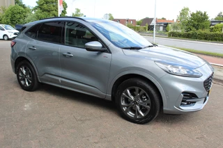Ford Kuga Ford Kuga 2.5-225pk PHEV ST-Line X. 1500kg Trekgewicht Fabr. garantie t/m 04-03-2028 ! Slechts 13.000km ! Autm. airco dual, side- en lane assist, camera v+a, parkeersensoren, elektr. achterklep, stoel-, stuur- en voorraamverw., metallic lak, head-up displ., B&O soundsyst., adapt. cruise cntrl etc - afbeelding nr 59