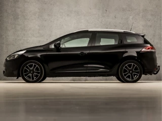 Renault Clio (NAVIGATIE, CRUISE, TREKHAAK, SPORTSTOELEN, LM VELGEN, BLUETOOTH, NIEUWE APK, NIEUWSTAAT) - afbeelding nr 2