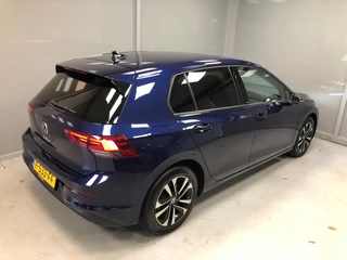 Volkswagen Golf Volkswagen Golf United 1.5 TSi | Navigatie | LED | Stoelverwarming | - afbeelding nr 4