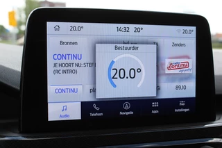 Ford Kuga Ford Kuga 2.5-225pk PHEV ST-Line X. 1500kg Trekgewicht Fabr. garantie t/m 04-03-2028 ! Slechts 13.000km ! Autm. airco dual, side- en lane assist, camera v+a, parkeersensoren, elektr. achterklep, stoel-, stuur- en voorraamverw., metallic lak, head-up displ., B&O soundsyst., adapt. cruise cntrl etc - afbeelding nr 20