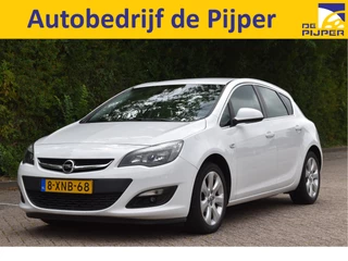 Opel Astra Opel Astra 1.4 Turbo Blitz | NL-Auto | Nav | Cruise Contr | Bluetooth | Trekhaak | 4-Seasons | NAP | Netjes - afbeelding nr 1