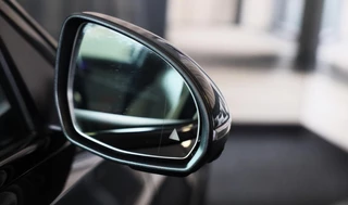 Mercedes-Benz C-Klasse Mercedes-Benz C-klasse 300 e AMG 63 Look / 360 Camera / Acc / Lane Assist / Elek Stoelen / Leder / Open Pano / Dode Hoek / 20 Inc - afbeelding nr 50